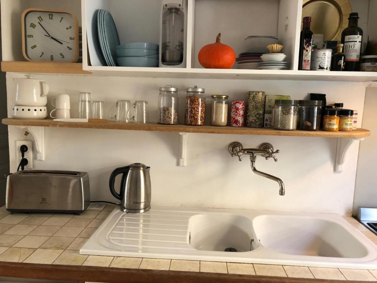 Paris Petit Appartement Lumineux Et Atypique Eksteriør billede